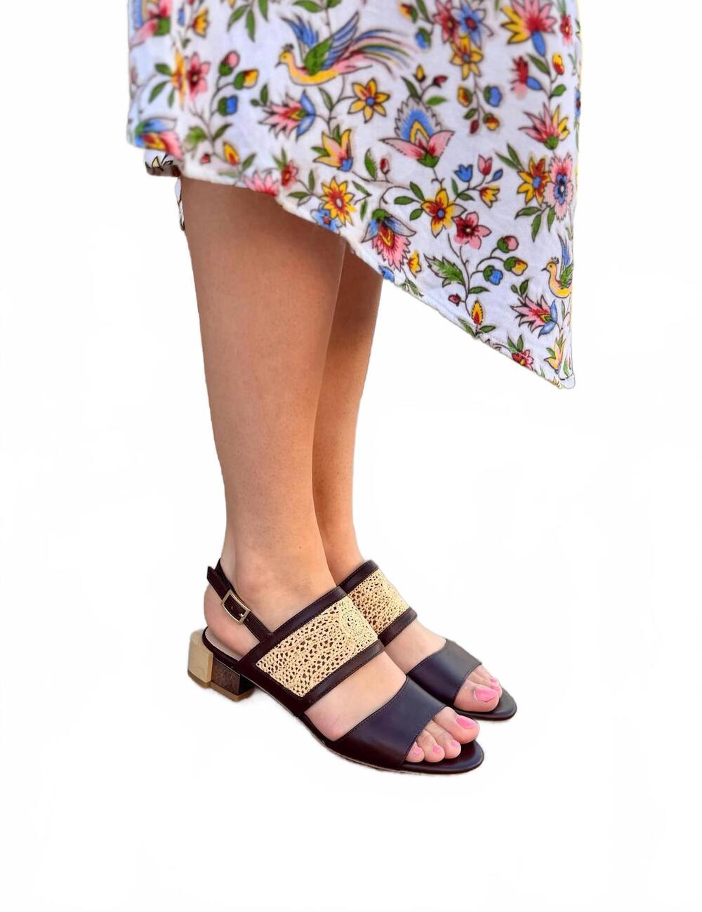 NEW CHRIS DONOVAN women's harmony sandal in brown